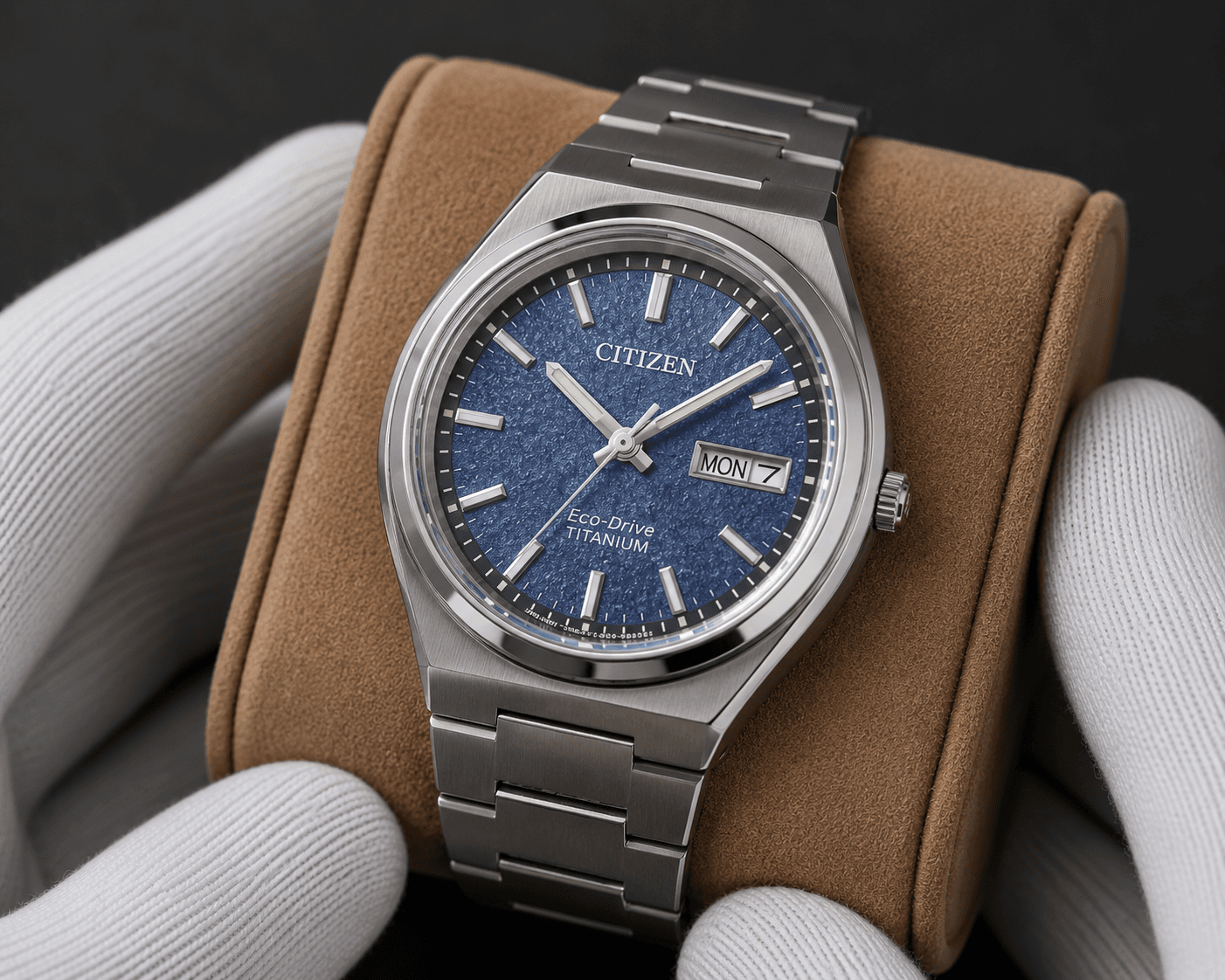 Citizen Zenshin Eco-Drive Titânio Azul ref. AW0130-85L